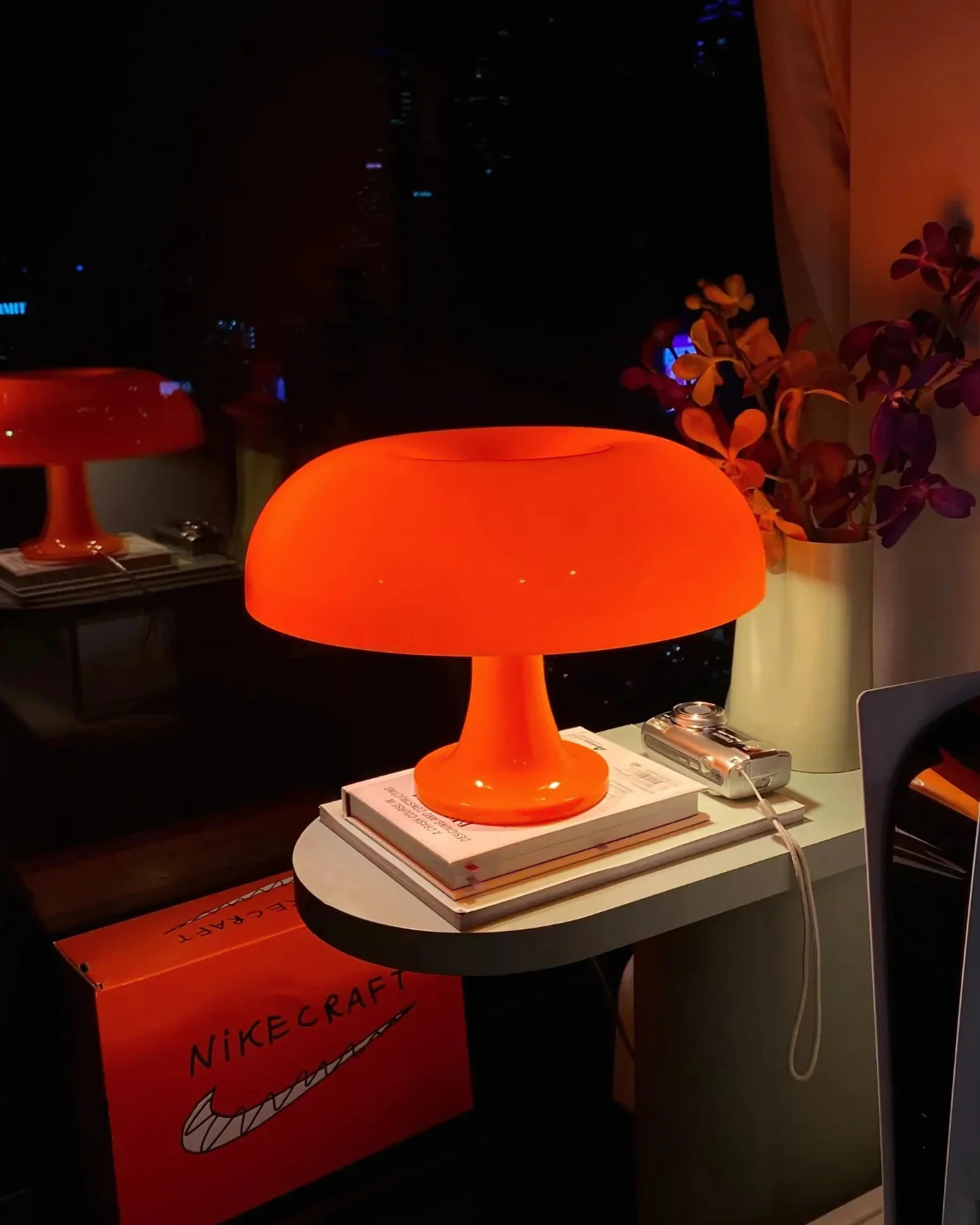 Bauhaus Desk Lamp Vintage Dome – Gentle Illumination in Classic Style