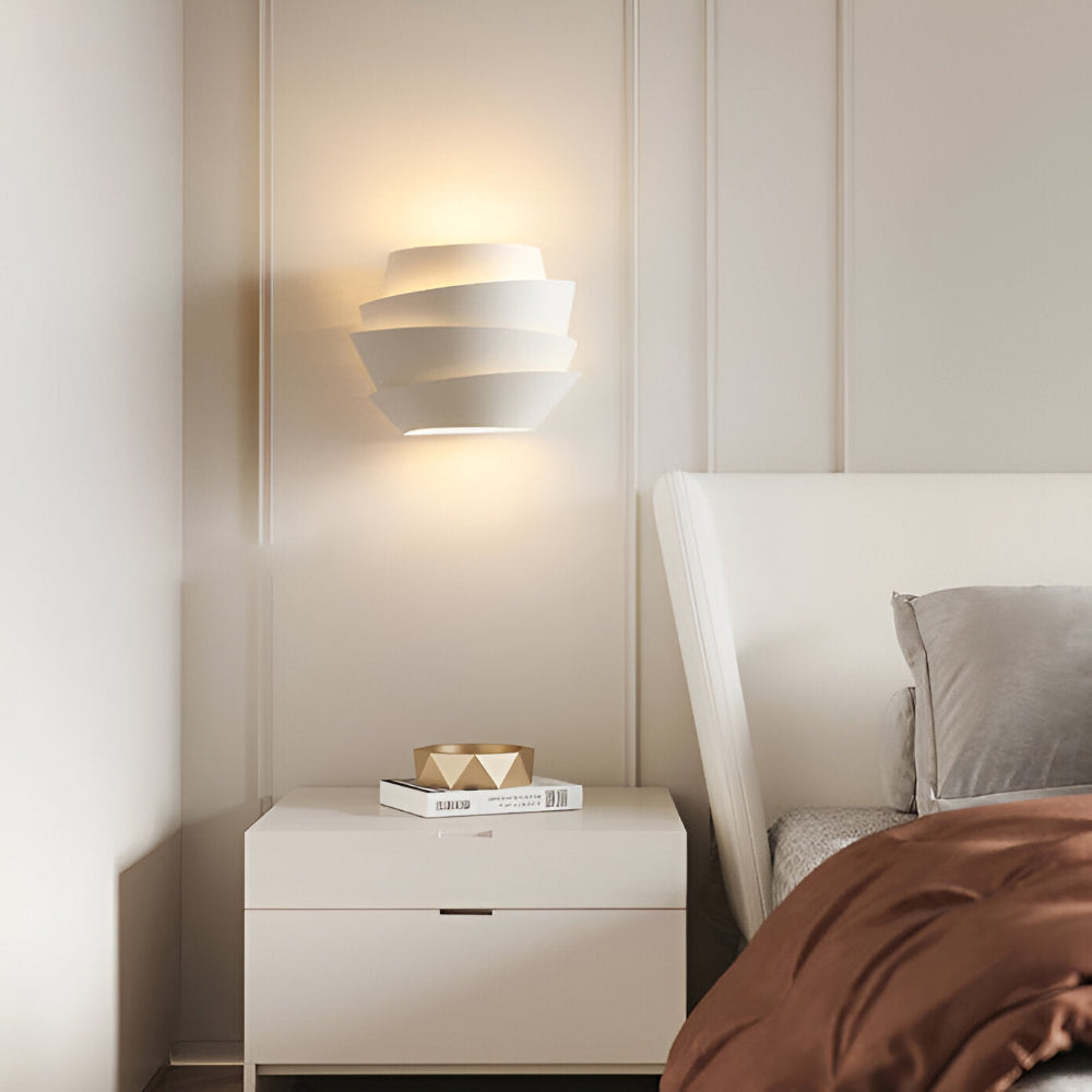 Wall Fixture with Twin Spotlights – Cozy Layered Illumination for Your Home