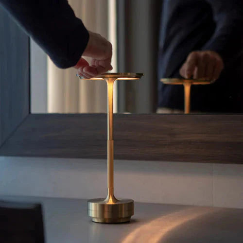 Wireless LED Desk Lamp with Dimmer – Cozy Ambiance Anywhere