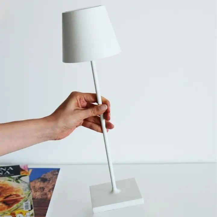 Wireless LED Desk Lamp with Touch Dimmer – Cordless, Pure Ambiance