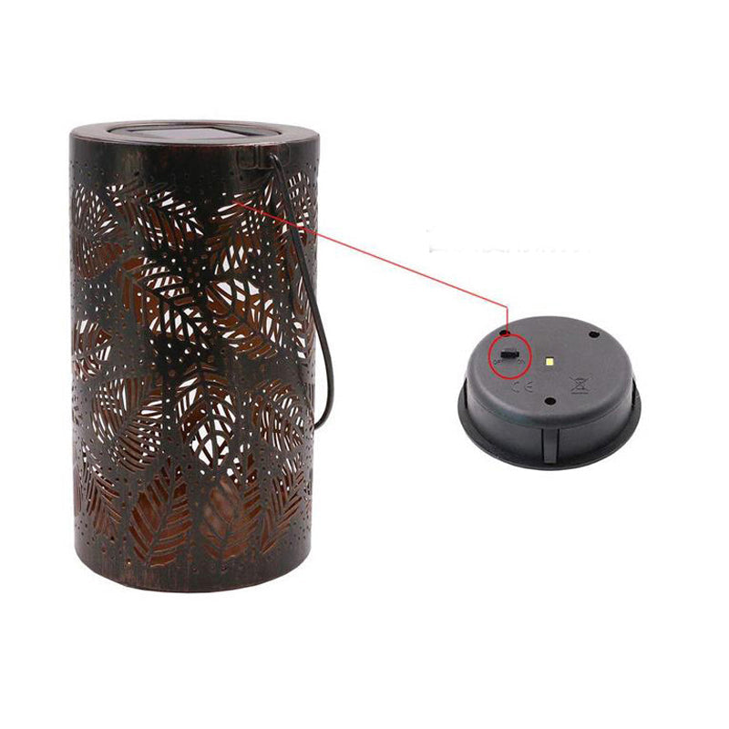 Solar garden lamp featuring sunflower design