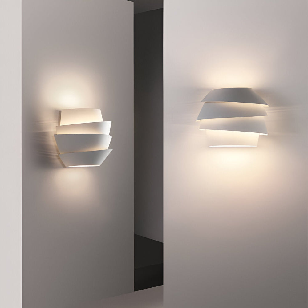 Wall Fixture with Twin Spotlights – Cozy Layered Illumination for Your Home