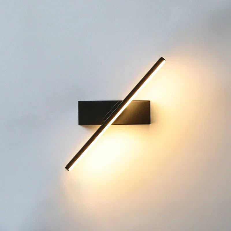 Variable LED Wall Light