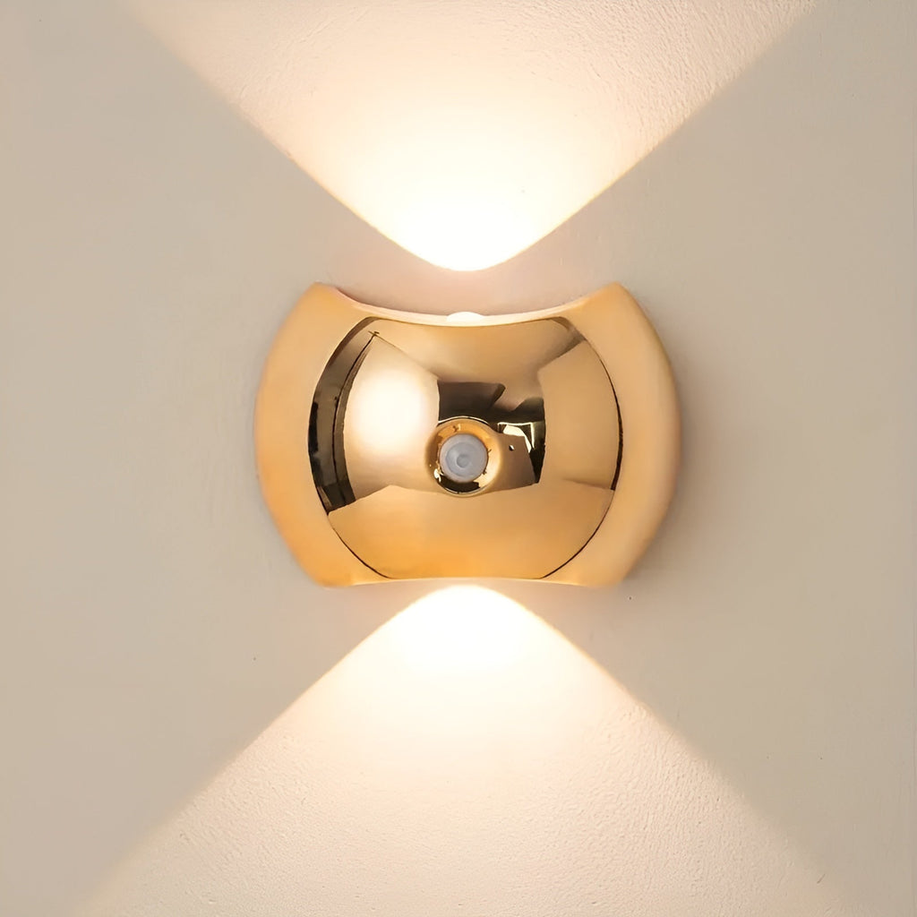 Wall Lamp with Motion Detector – Wireless, Magnetic & Rechargeable