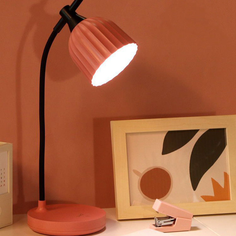 Flexible LED Table Lamp